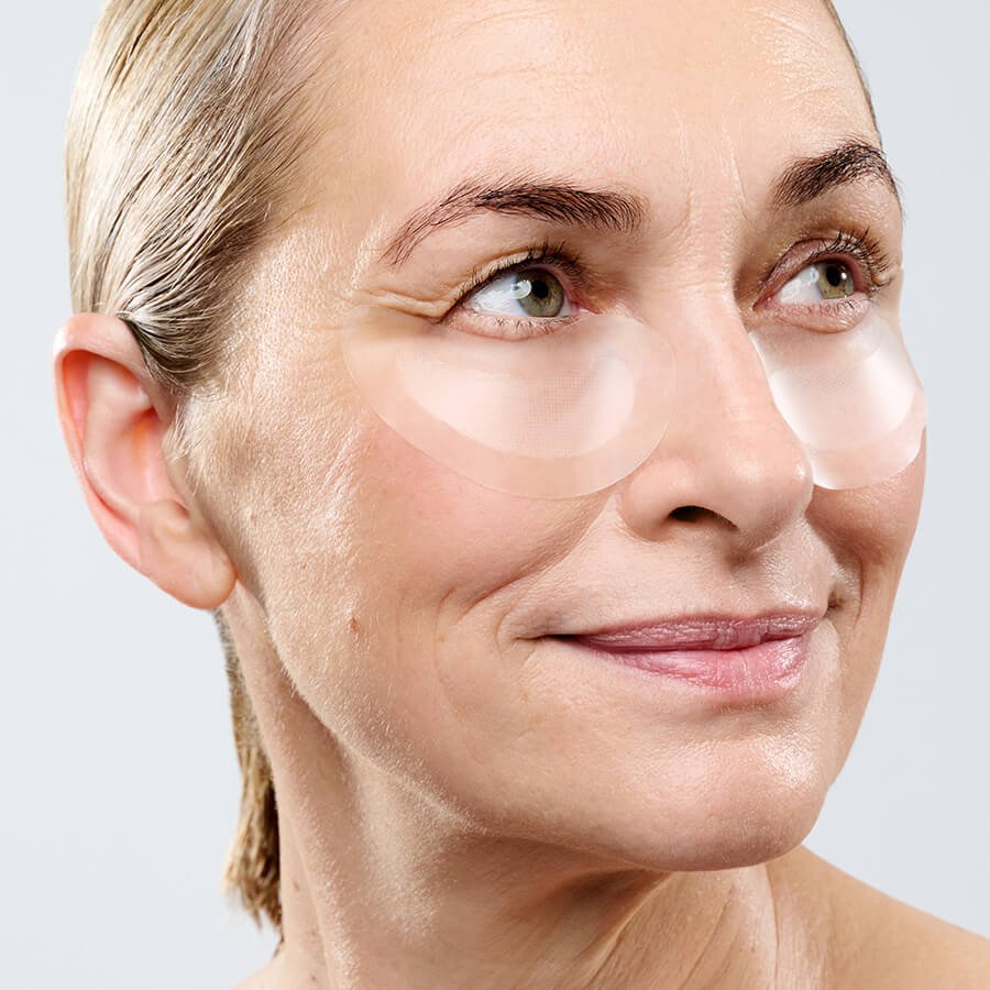 CurrentBody Skin Under Eye Microneedling Patches - Image 2